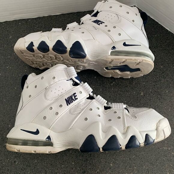 Nike Air Max White Midnight Navy Blue 7Y/ 8 woman - Picture 4 of 12